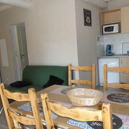 Ferienhaus Maison Dans